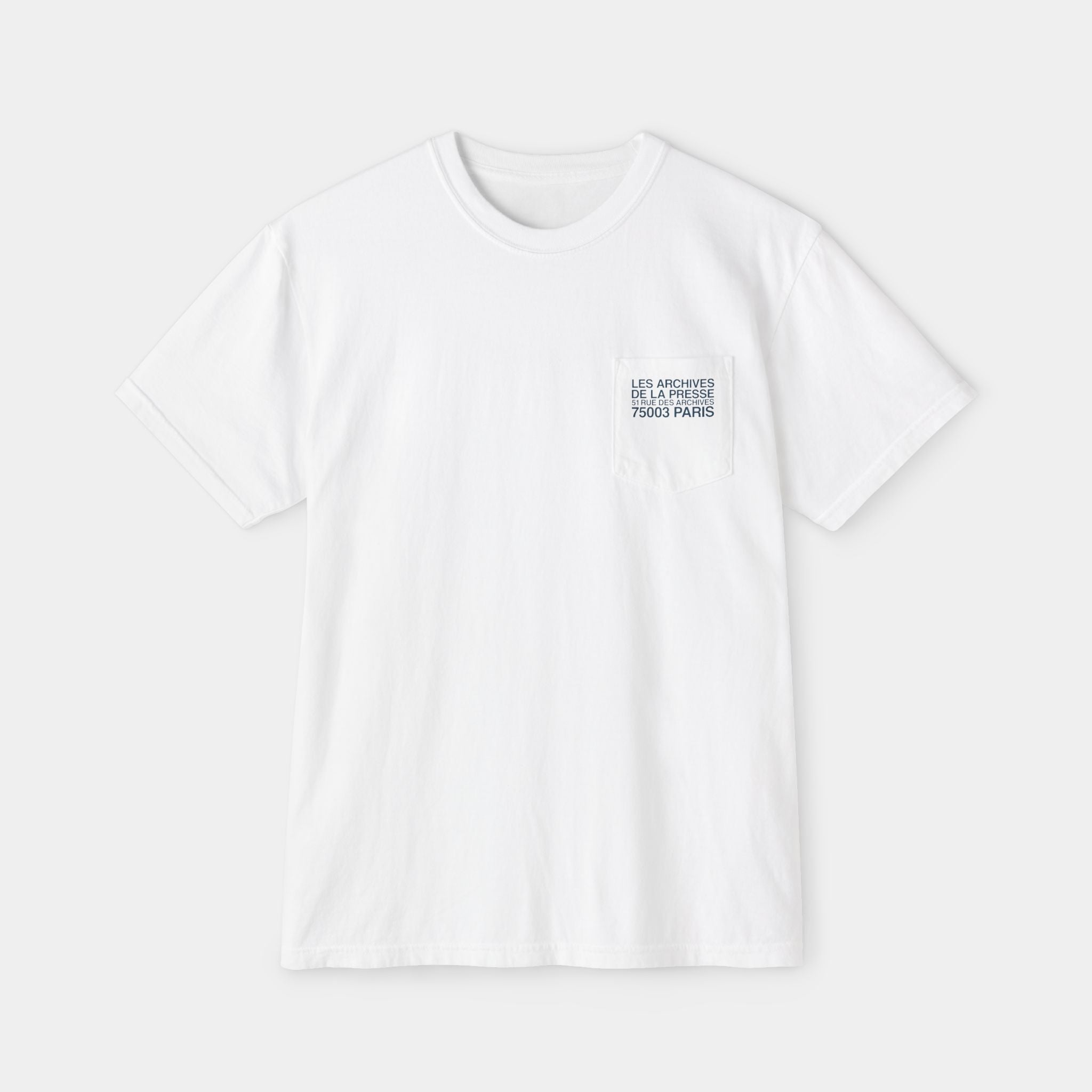 Les Archives De La Presse Unisex Garment-Dyed Pocket T-Shirt